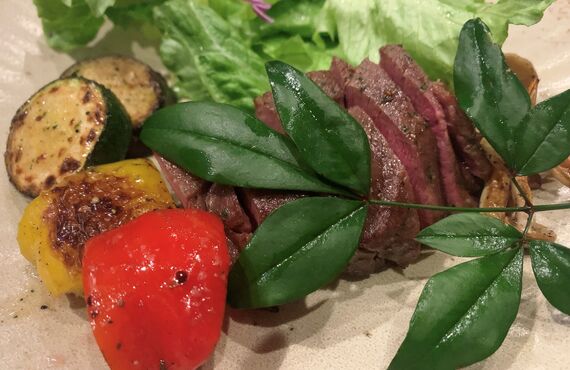【日替わりランチ🍴】地元酒場あじと